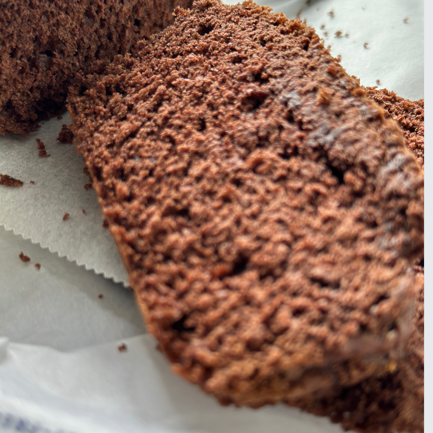 Keto Chocolate Loaf Cake | Low-Carb Treats | FeedmeKETO