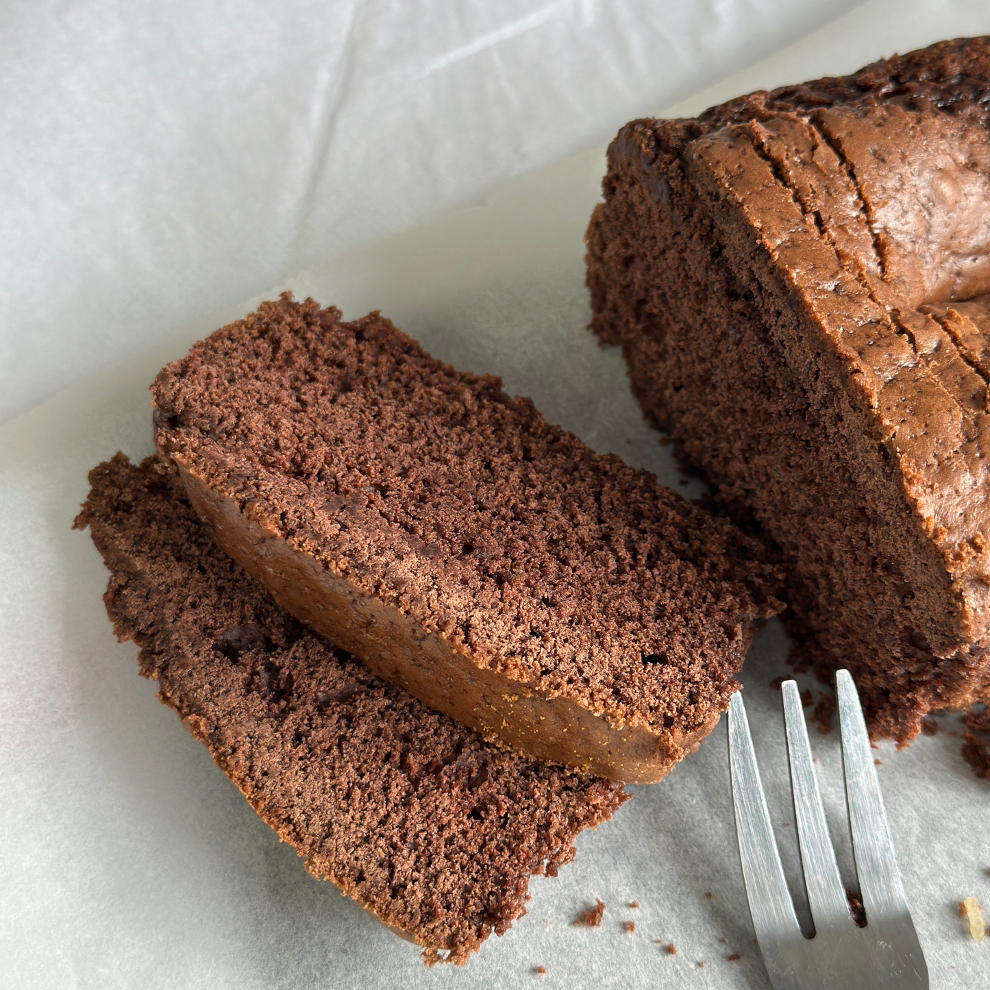 Keto Chocolate Loaf Cake | Low-Carb Treats | FeedmeKETO